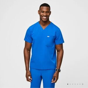 FIGS | Leon Two Pocket Scrub Top, Size S, NWT